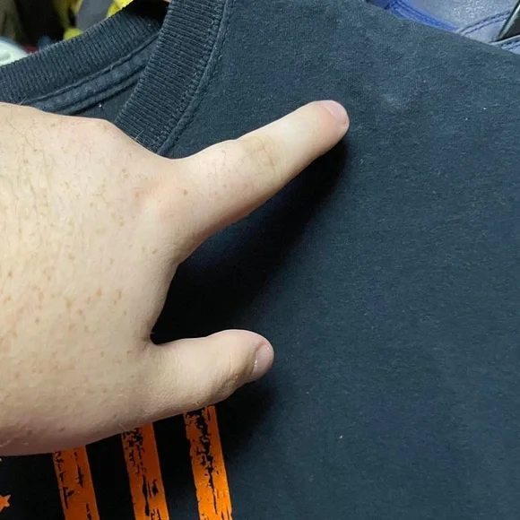 NHL Philadelphia Flyers short sleeve crewneck hockey team pro sports T-shirt - Picture 5 of 7